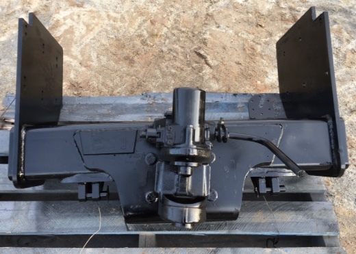 Tow Bar And Hitch ( Bartlett Equip Truck Tow Bar ) | Machinery